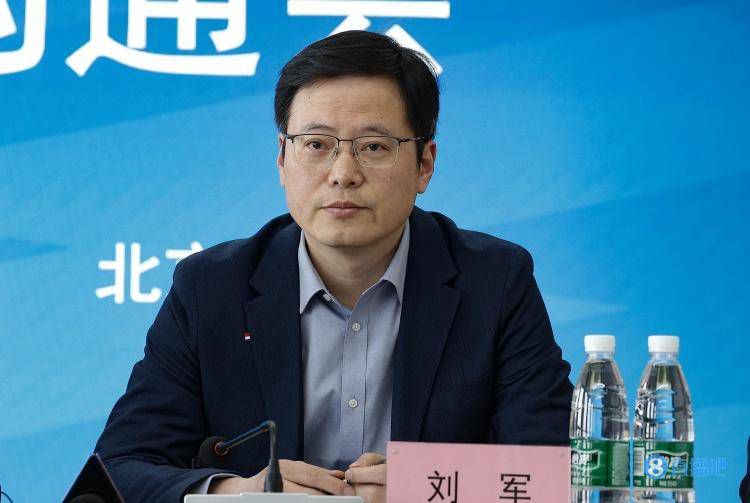陈雅伦三点尽露未删减版