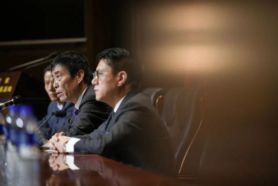 精品久久久久香蕉网