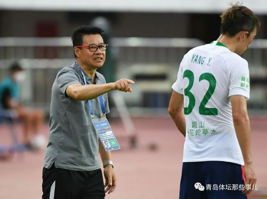 公交车被弄到高潮嗯啊视频
